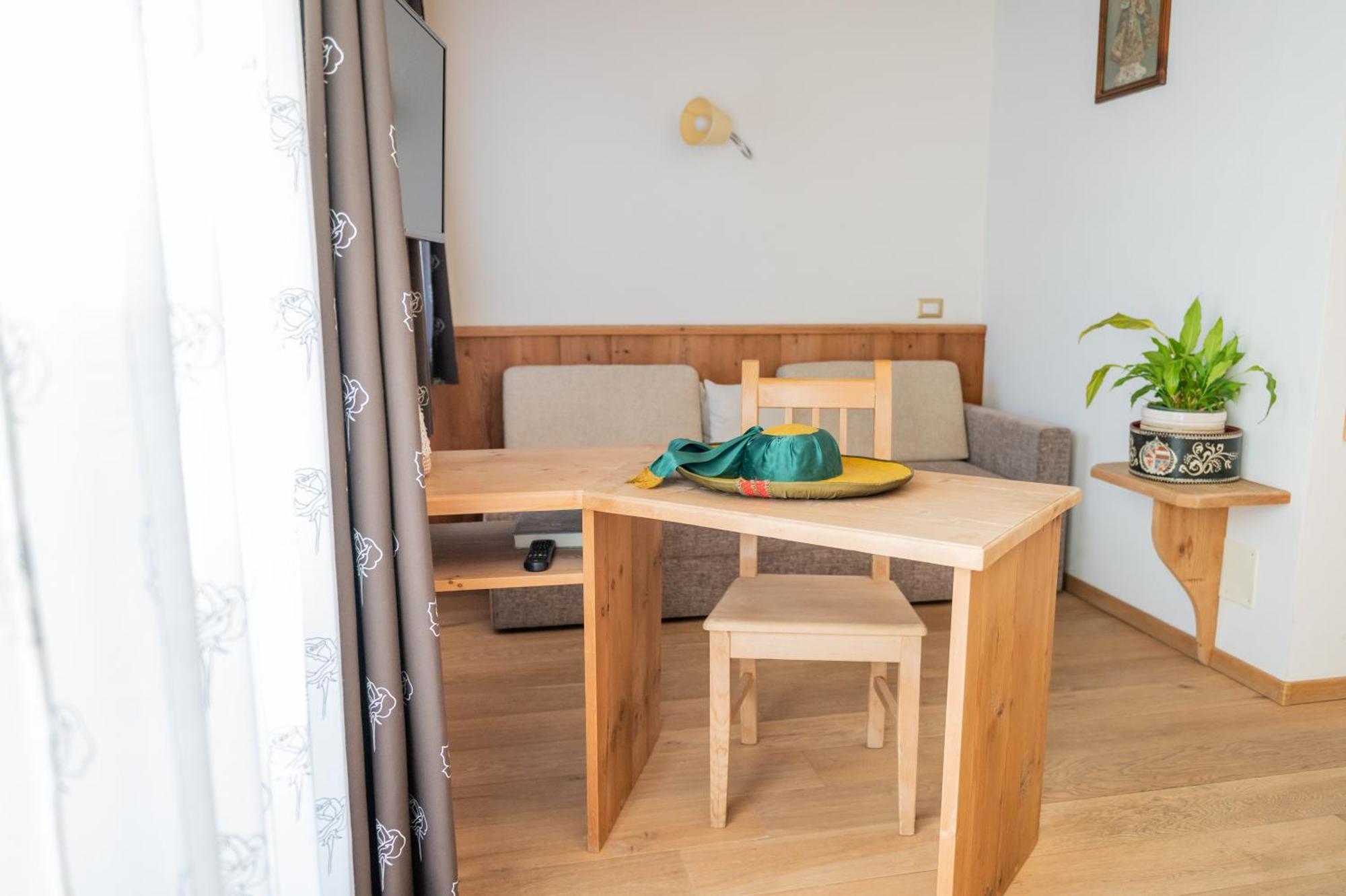 Agriturismo Soleseid San Vigilio Di Marebbe Eksteriør bilde